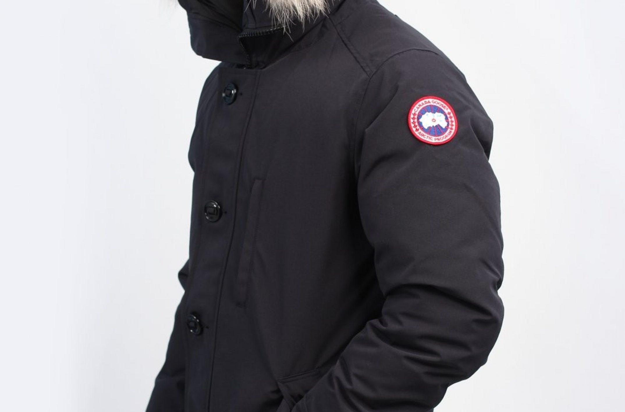 A la boutique canada goose paris trouvez vos vêtements pour le prochain hiver